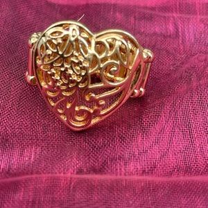 Gold heart large backing